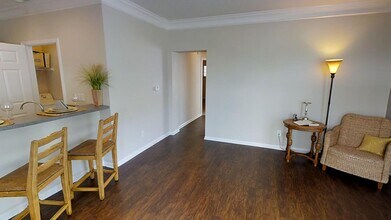 Christopher Wren Apartments and Townhomes photo'