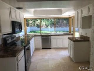 Building Photo - 26622 Saddleback Dr