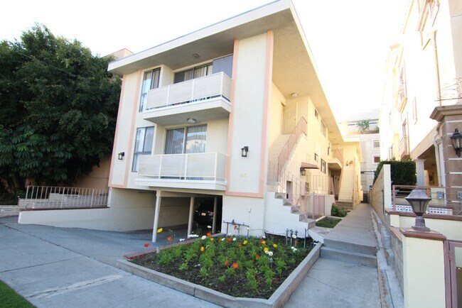 Foto del edificio - 931 S Wooster St