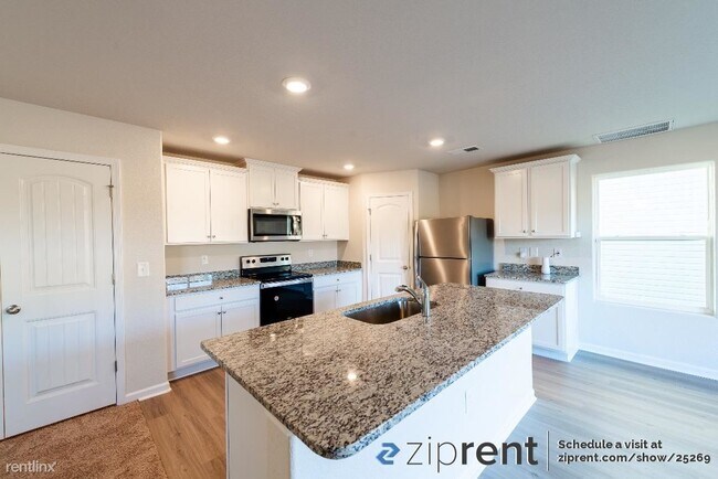 Foto del edificio - 4 br, 2.5 bath House - 3047 Crescent Lake ...