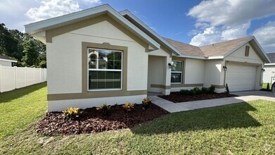 Building Photo - 307 Athabasca Pl