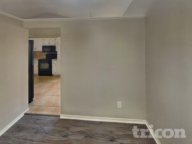 Building Photo - 778 Birgham Pl