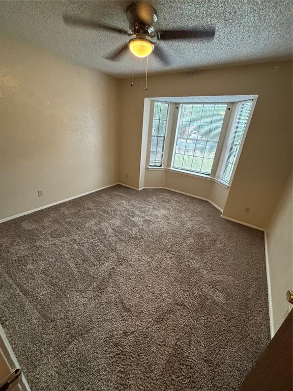 Foto del edificio - 2613 Garrettson Dr