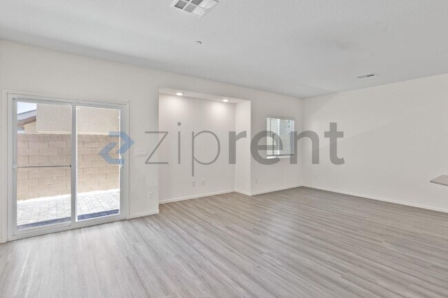 Foto del edificio - Unit Unit 3