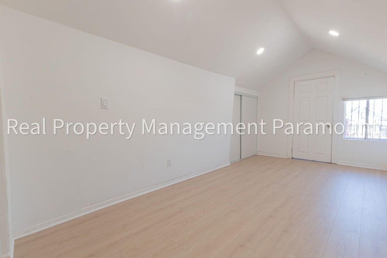 Primary Photo - 433 W 56th St