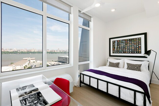 Foto del edificio - 7605 River Rd