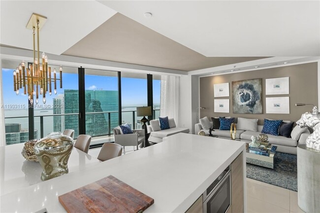 Foto del edificio - 1300 S Miami Ave