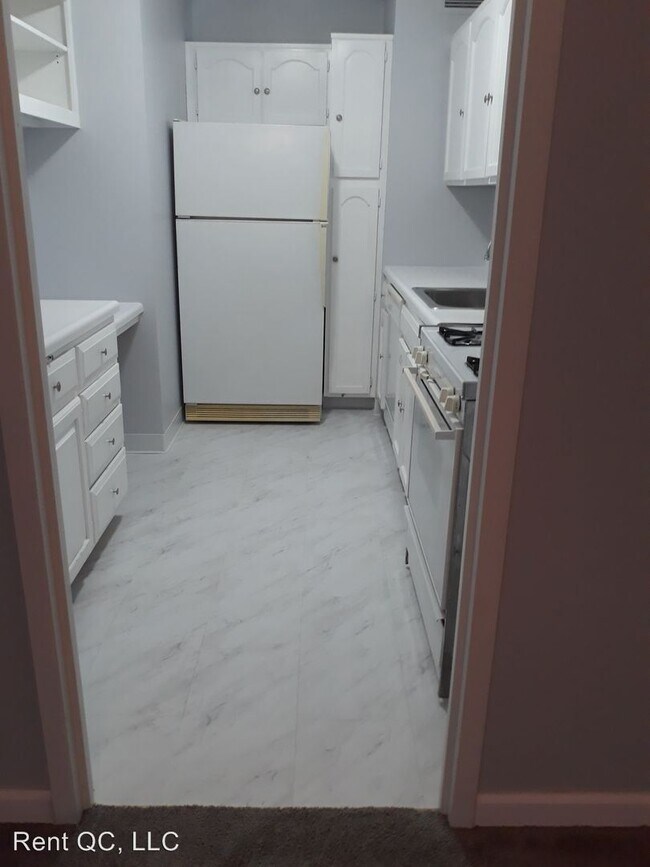Building Photo - 2 br, 2 bath House - 1800 7th Street Unit 9F
