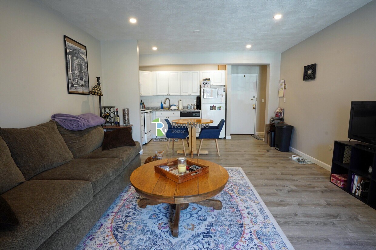 Primary Photo - 116 Tremont St