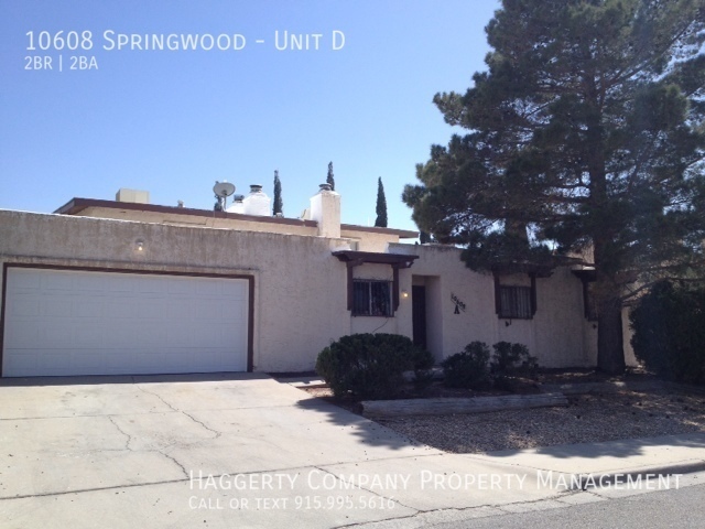 Foto principal - East El Paso 2 bed Refrig A/C Townhome!