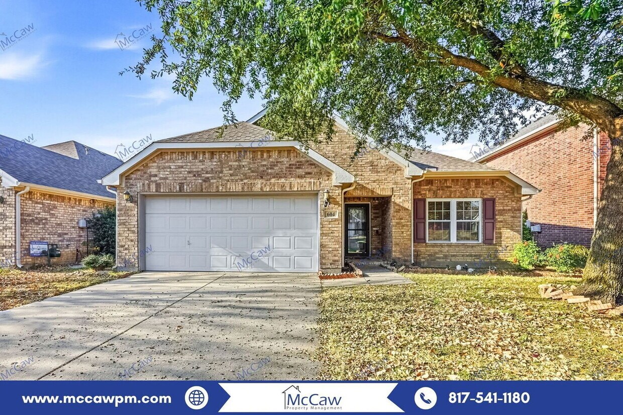 Photo - 604 Creekside Dr