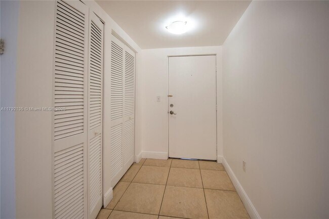 Foto del edificio - 4147 Stirling Rd