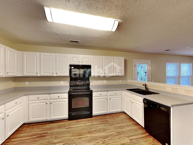 Foto del edificio - 136 Trail Ridge Way