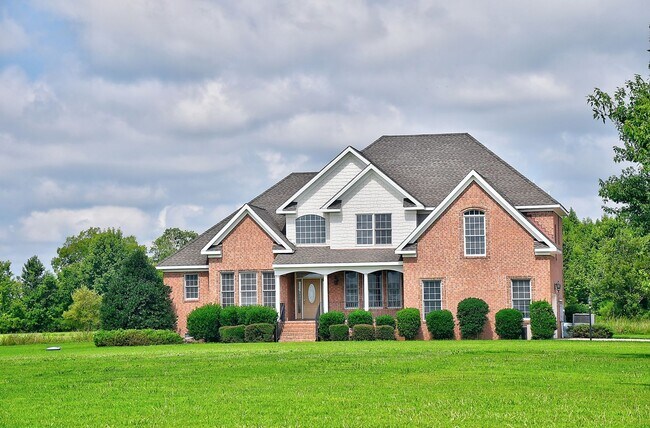 Foto del edificio - BEAUTIFUL HOME FOR RENT SOUTH CHESAPEAKE!