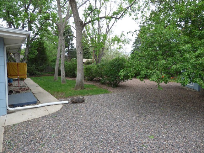 Foto del edificio - $0 DEPOSIT OPTION. 2 BEDROOM 1 BATH, XERISCAPED YARD CLOSE TO BELMAR, O'KANE PARK AND ST ANTHONY'S!