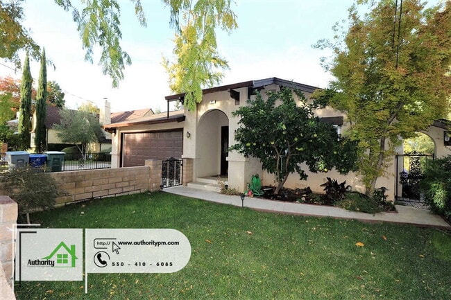Foto del edificio - 875 Lakeview Dr
