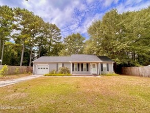 Building Photo - 301 Chokecherry N