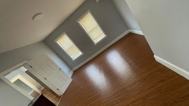 Foto del edificio - 80 Hamilton St