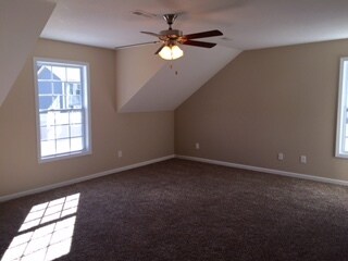 Building Photo - 5909 Apple Valley Dr