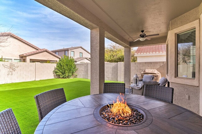 Building Photo - 8790 W Hayward Ave