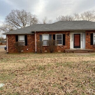 Building Photo - 2328 Hillmont Dr