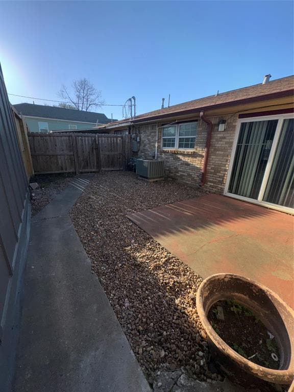 Building Photo - 9642 Intervale St