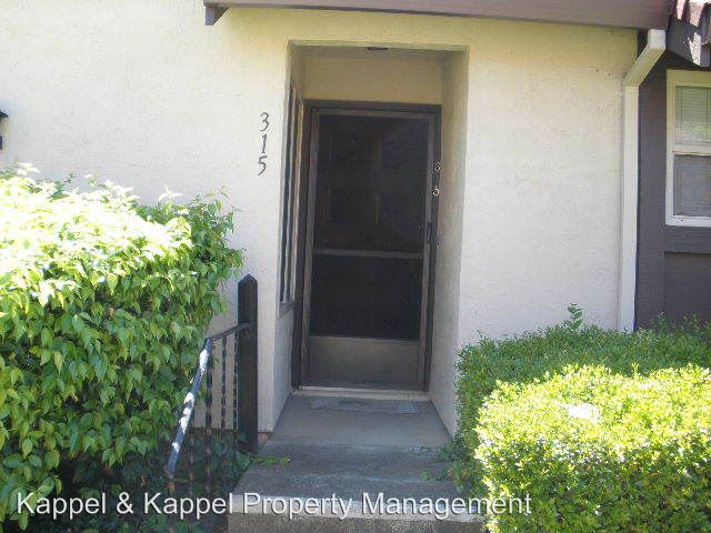 Primary Photo - 315 Creekview Ct