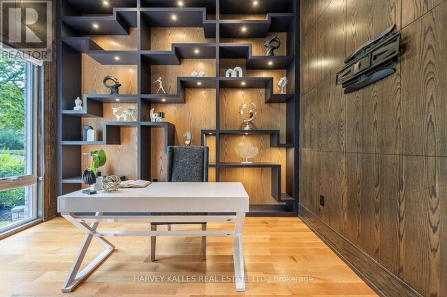 Building Photo - 64 Centre Ave