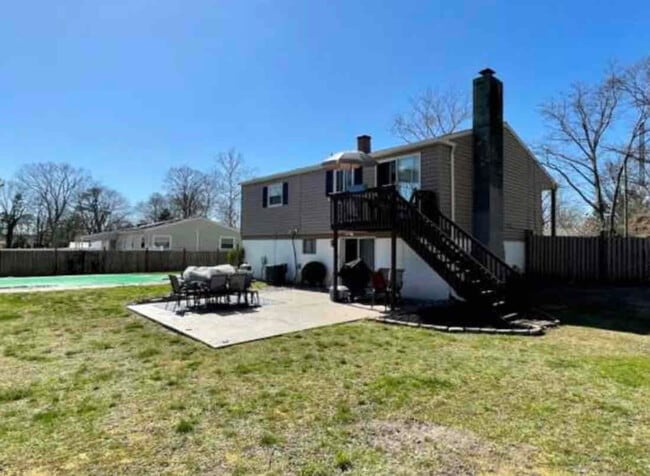 Building Photo - 1023 Onyx Dr