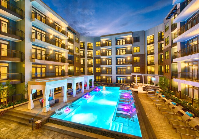 Foto del edificio - Fantastic 1 Bedroom Apt For Rent Downtown