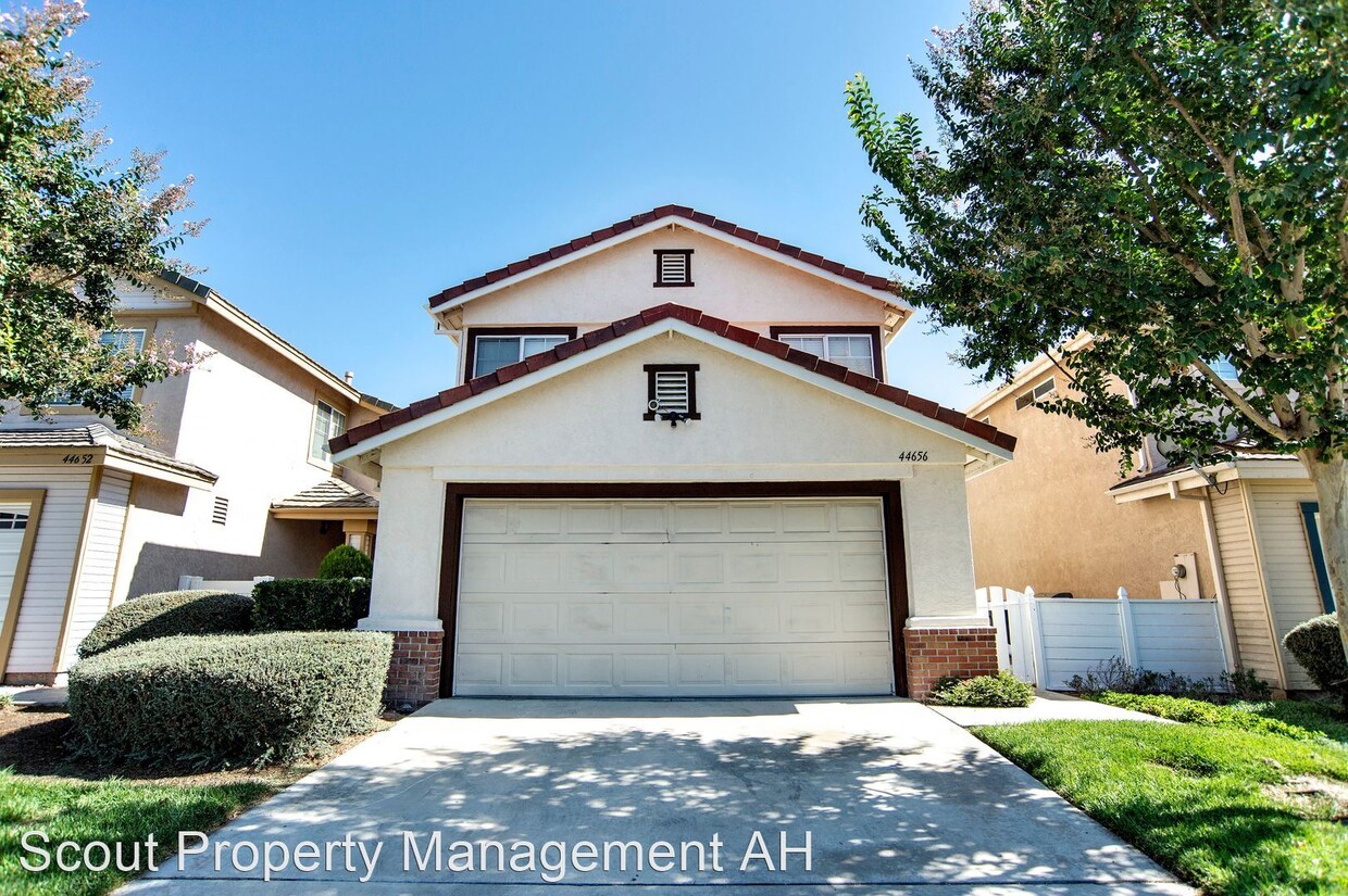 Foto principal - 3 br, 2.5 bath House - 44656 Ashbury Place