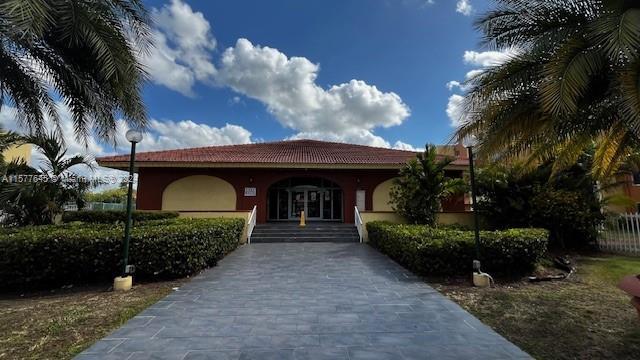 Primary Photo - 7000 NW 186th St