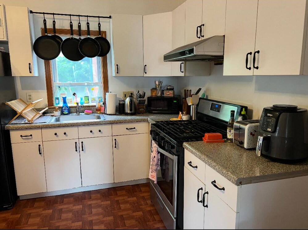 Foto principal - 153 Cherry St