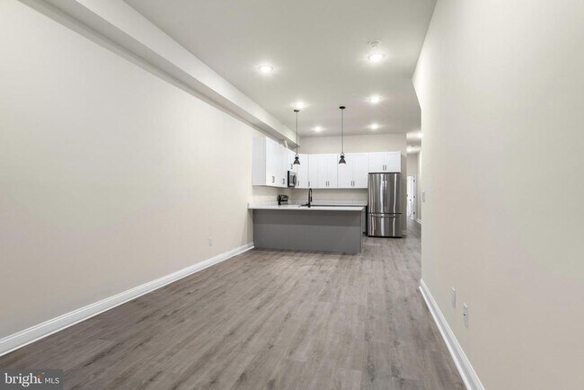 Building Photo - 2251 N 10th St