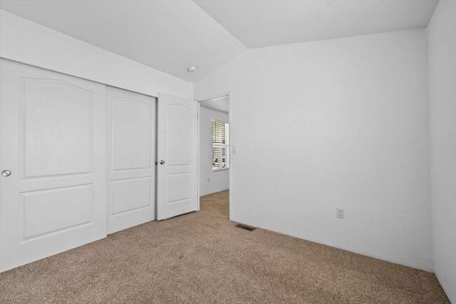 Foto del edificio - 5505 N Shannon Rd