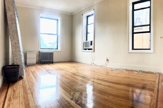 Foto del edificio - 135 Ocean Ave