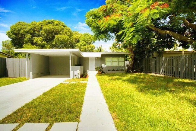 Foto del edificio - 1117 NW 7th Terrace