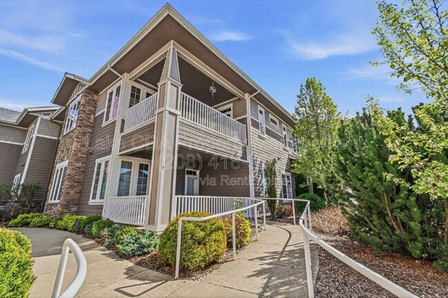 Building Photo - 4505 Greenchain Loop