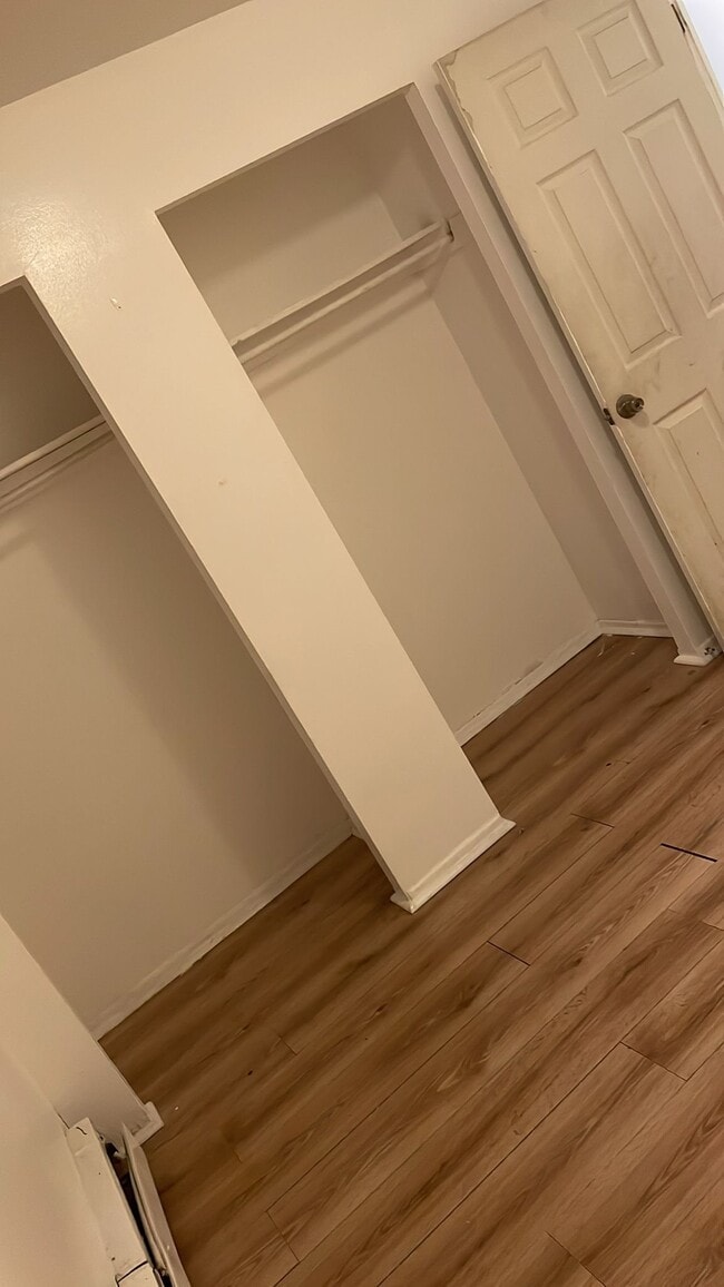 Foto del edificio - 3265 E 143rd St