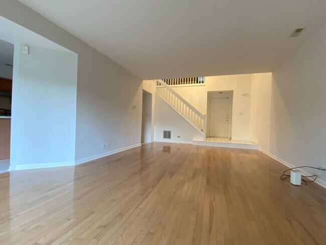 Foto del edificio - 236 E Theodore Ln