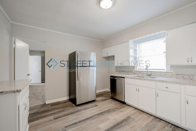Foto del edificio - 4500 Auburn Rd