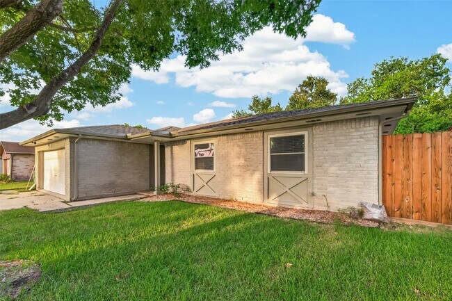 Foto del edificio - 7338 Cornwall Bridge Ln