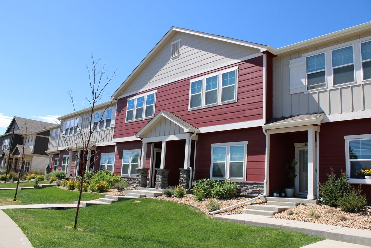 Chic Modern Townhouse in Berthoud – Your Dream Home Awaits! - Chic Modern Townhouse in Berthoud – Your Dream Home Awaits!