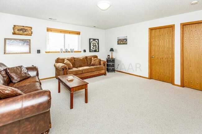 Foto del edificio - 4292 39th Ave S
