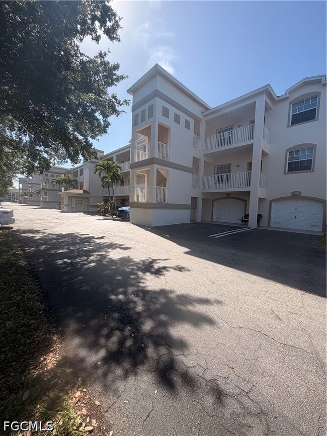 Building Photo - 17100 Terraverde Cir