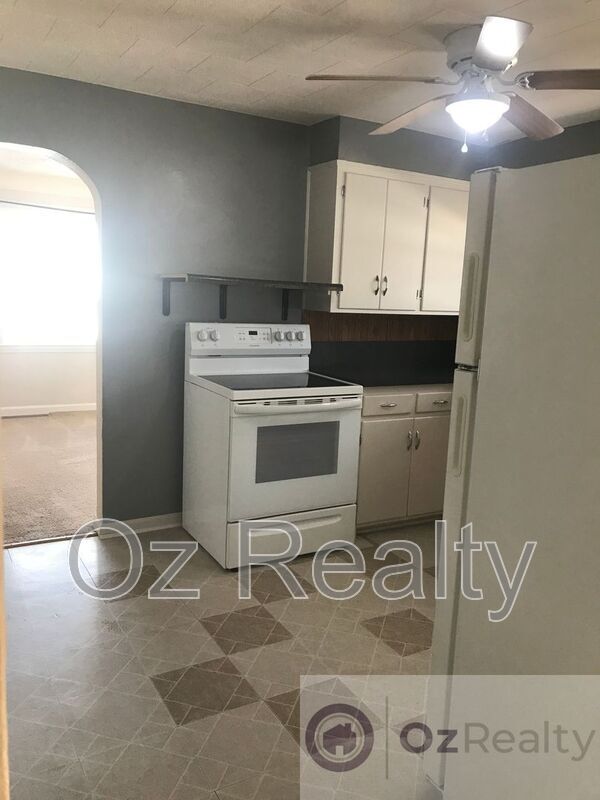 123 S Masters Ct Unit 1/2, Maumee, OH 43537 Condo for Rent in Maumee