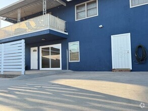 Building Photo - 4612 W 132nd St