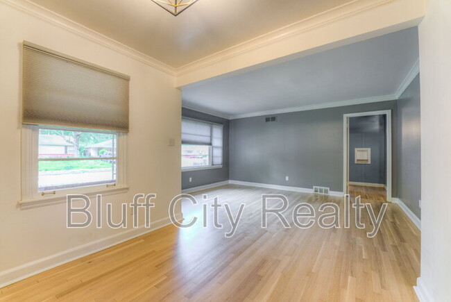 Foto del edificio - 4560 Boyce Rd