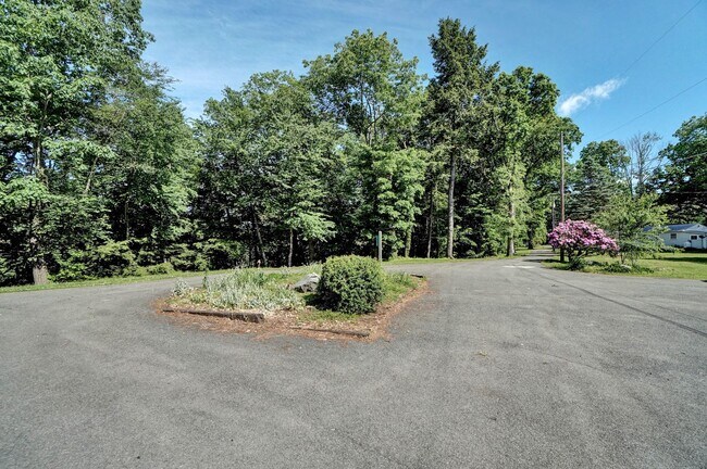 Building Photo - 111 Wheat Ln