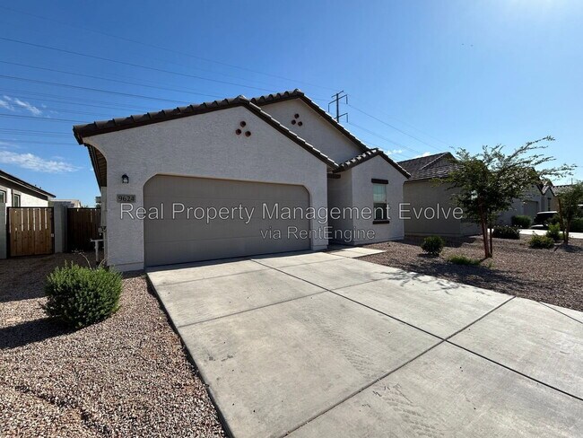 Foto del edificio - 9624 W Raymond St